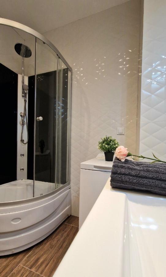 Apartament Czechowska Comfort Lublin Bagian luar foto